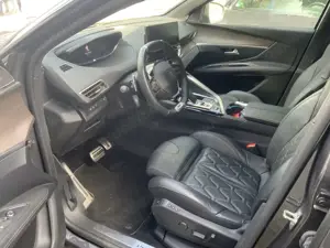 Peugeot 3008 300 GT*Focal*ACC*Leder*Nachsicht*AHK*STheiz Bild 3