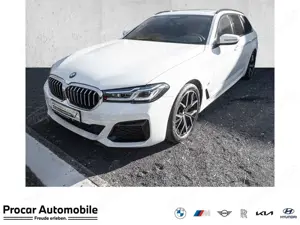BMW 520 d xDrive M Sport Aut. HUD PANO ACC AHK RFK NAVI