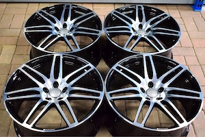 Original Audi TTRS TT TTS RS 20 Zoll 8J0601025BA Felgen Räder