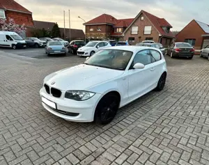 BMW 116 1er (3-Türer) 116i TÜV 11/2027 Coupé