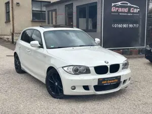 BMW 118 i *M-Paket * Pano *Sitzheizung