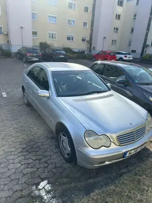 Mercedes-Benz C 180 Classic