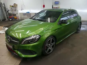 Mercedes-Benz A 250 Sport 4Matic Teilleder Navi LED Einparkhilfe Schal
