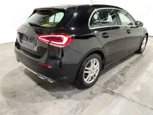 Mercedes-Benz A 200 d Progressive Automatik EU6 LED ACC Navi Bild 3