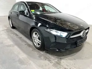 Mercedes-Benz A 200 d Progressive Automatik EU6 LED ACC Navi Bild 4