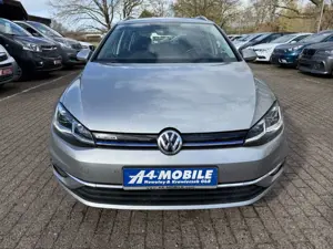 Volkswagen Golf VII Variant 1.5 TSI ACC SHZ LED