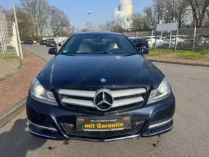 Mercedes-Benz C 180 COUPE/2.HD/AUTOMATIK/NAVI/LEDER/XENON/SHZ/PDC/ Bild 2