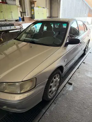 Honda Accord Accord 1.8i ES Bild 4