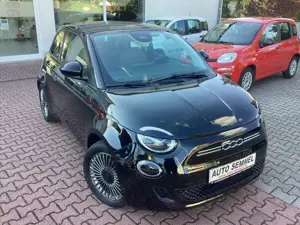 Fiat 500e Icon 42 kWh Keyless Entry Bild 3
