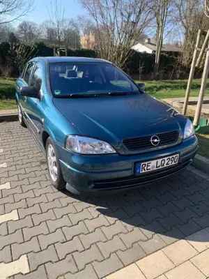 Opel Astra Bild 2