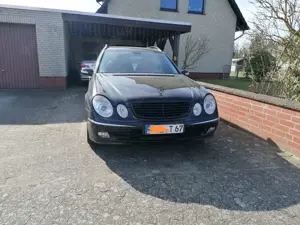 Mercedes-Benz E 240 E 240 T 4Matic Classic