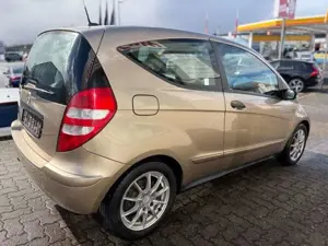 Mercedes-Benz A 150 3-Trg. **Autom.+Panorama+Temp.+Alu+Eu 4* Bild 4