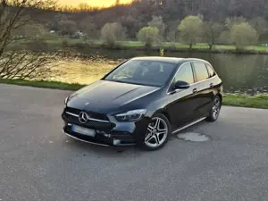 Mercedes-Benz B 180 AMG/Pano/Kamera/Ambientebel./EasyPack/Garantie