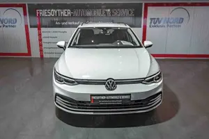 Volkswagen Golf VIII Variant 2.0 TDI Life DSG AHK LED Massa Bild 3