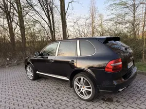 Porsche Cayenne S Bild 3