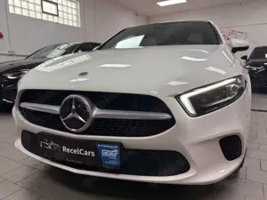 Mercedes-Benz A 250 e*PROGRESSIVE*PANO*MULTIBEAM*LEDER*LED*SHZ