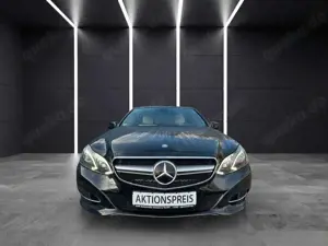 Mercedes-Benz E 300 Avantgarde Lim./Voll Leder/Pano/Kamera/Na