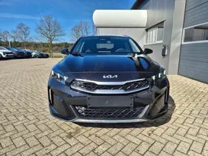 Kia XCeed 1.6 T-GDi 150PS Automatik Klimaautomatik Sitzheizu Bild 2