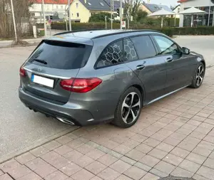 Mercedes-Benz C 300 C 300 d T 4Matic 9G-TRONIC Avantgarde