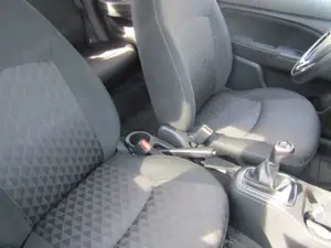 Mitsubishi Space Star Spirit+ 1.2 SHZ DAB NAVI GRA KLIMA Bild 4