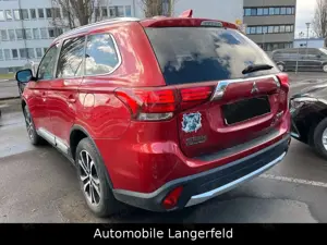 Mitsubishi Outlander Bild 4