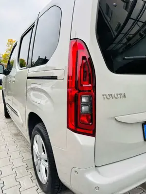 Toyota Proace City Verso 1.2 Turbo L1 Combi