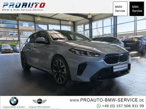 BMW 120 i M Sport PANO/Dr.As+/19"/Komf.Zugang