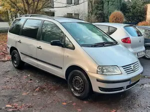 Volkswagen Sharan Sharan 1.9 TDI Family