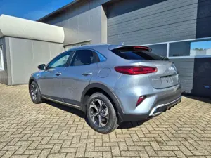 Kia XCeed 1.6 T-GDi 150PS Automatik Klimaautomatik Sitzhe... Bild 3