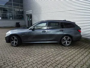 BMW 320 e xDrive Tour. M Sport Laser ACC HiFi AHK SH Bild 4