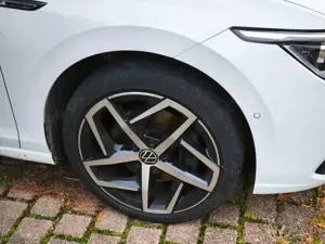 Volkswagen Golf Golf 1.5 TSI OPF Style, STH, SZH V+H, AHK, HUD, Alcantara Bild 4