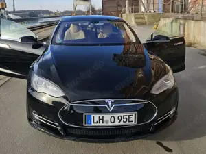 Tesla Model S Model S Performance P85