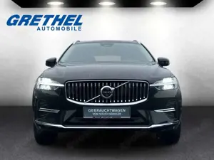 Volvo XC60 T6 Inscription Recharge Plug-In Hybrid AWD StandHZ Bild 2