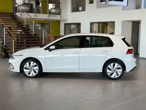 Volkswagen Golf VIII Lim.  *Business*LED*ACC*RFK* Bild 2