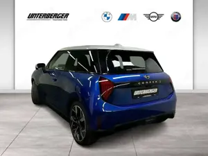 MINI Cooper SE Favoured Trim XL Paket HuD Pano harman ACC Bild 4