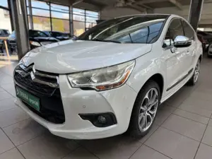Citroen DS4 SportChic*Massagesitz*Bluetooth*PDC*SHZ*