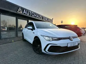 Volkswagen Golf VIII 1.5 TSI Lim. R-LINE*VIRTUAL*PANO*LED*