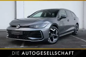 Volkswagen Passat 2.0 TDI R-LINE*MATRIX*NAVI*ACC*KAMERA*