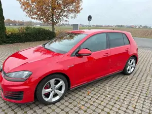 Volkswagen Golf GTI 7 VII 2.0 Top Zustand TÜV Bild 2