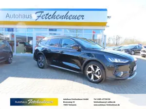 Ford Focus Aut Active X NAVI+LED+RFK+ACC+SHZ+HuD+PANO
