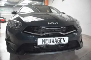 Kia Ceed SW / cee'd SW Ceed SW Ultimate Edition DCT Navi Kamera SCC