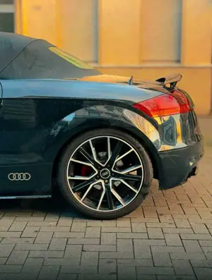 Audi TT Roadster 2.0 TFSI S tronic Bild 5