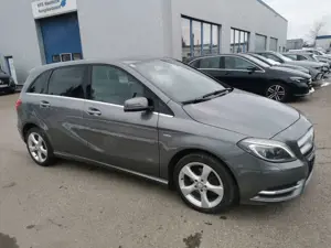 Mercedes-Benz B 200 B 180 CDI (246.200)