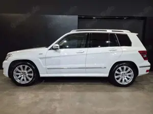 Mercedes-Benz GLK 220 d 4Mat Sport Edition/AUTOMATIK/NAVI/PANO/ Bild 2