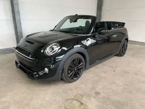 MINI Cooper S Cabrio JCW-Kit+Excitement+Sport-Aut+LED Bild 4