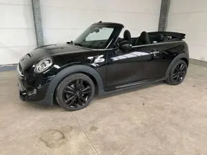MINI Cooper S Cabrio JCW-Kit+Excitement+Sport-Aut+LED Bild 1
