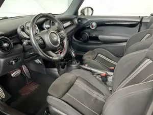 MINI Cooper S Cabrio JCW-Kit+Excitement+Sport-Aut+LED Bild 5