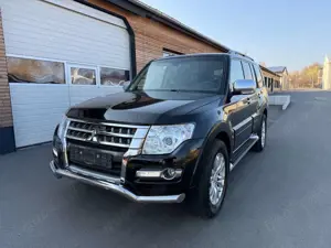 Mitsubishi Pajero Pajero Diesel  5-Türer 3.2 DI-D Automatik Top