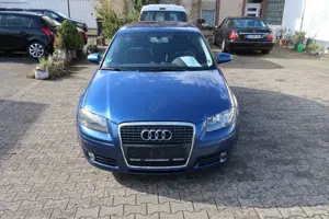 Audi A3 Sportback 1.8 TFSI Ambiente *AUTOM. *KLIMA Bild 2