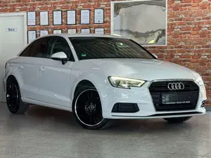 Audi A3 Limousine-1.6TDI-Xenon-Navi-Alu 18"-Keyless